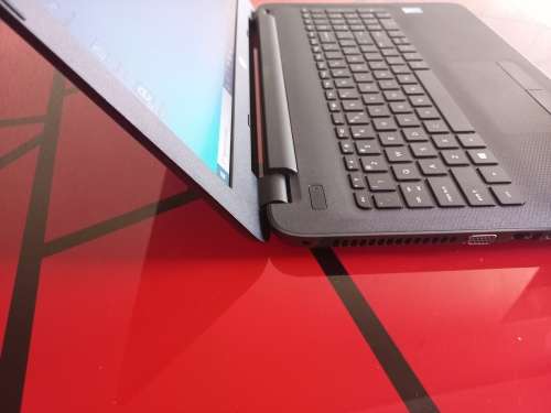 HP 250 G4 Notebook | Core i3-5005U | 4GB RAM | 500GB HDD - MINT CONDITION