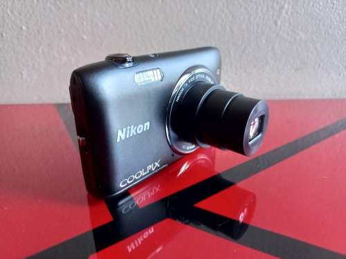 Nikon Coolpix S3500 | 20MP | 720p HD Videos | 7x Wide Zoom