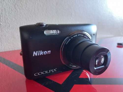Nikon Coolpix S3500 | 20MP | 720p HD Videos | 7x Wide Zoom