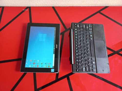 Acer Aspire Switch 10 E 2-in-1 Laptop and Tablet