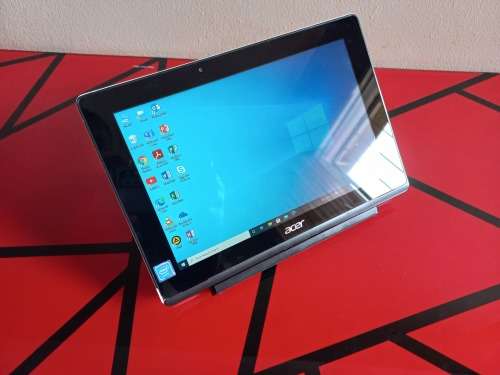Acer Aspire Switch 10 E 2-in-1 Laptop and Tablet