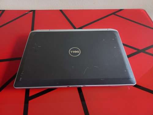 Dell Latitude E6430 | Intel Core i5-3320M | 250GB HDD | 6GB RAM | Nvidia NVS 5200M - Durable Laptop