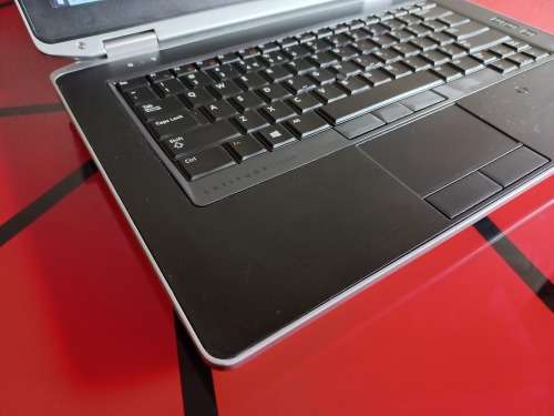 Dell Latitude E6430 | Intel Core i5-3320M | 250GB HDD | 6GB RAM | Nvidia NVS 5200M - Durable Laptop