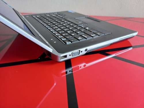 Dell Latitude E6430 | Intel Core i5-3320M | 250GB HDD | 6GB RAM | Nvidia NVS 5200M - Durable Laptop