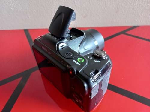 Nikon COOLPIX L820 Digital Camera | 16MP, 30x Zoom, Full HD 1080p Videos and High Resolution Photos