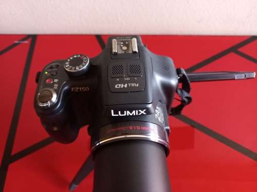 Panasonic LUMIX DMC-FZ150K 12.1 MP Digital Camera (FHD 1080p, CMOS Sensor and 24x Optical Zoom)