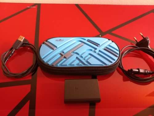 PS Vita PlayStation Model PCH-1104 3G and WiFi Edition (Black)