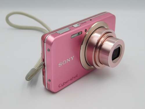 Sony Cyber-Shot DSC-W630 16.1MP Point-and-Shoot Digital Camera (Pink) with Camera Cas