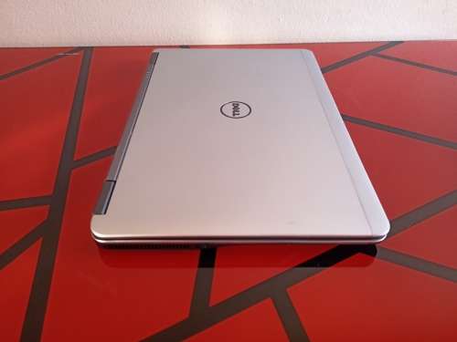 Dell Latitude E7240 | Intel Core i5-4300U | 256GB SSD | 8GB RAM | 12.5 Inch UltraBook Laptop