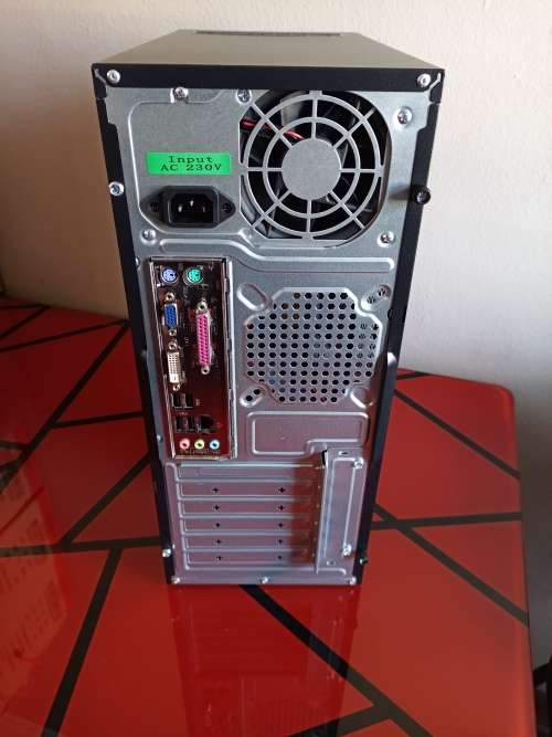 Desktop Computer Box (Intel Core i7-3770 | 256GB SSD and 500GB HDD | 8GB DDR3 RAM) Super Fast!!