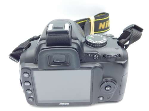 Nikon D3000 10.2MP Digital SLR Camera with 18-55mm Zoom Lens