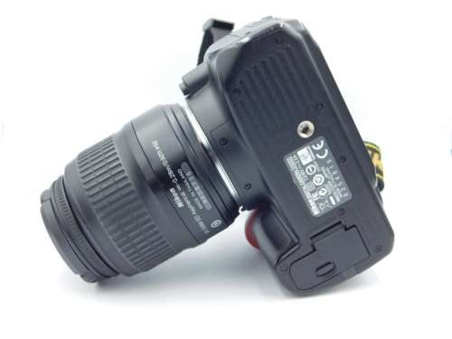 Nikon D3000 10.2MP Digital SLR Camera with 18-55mm Zoom Lens