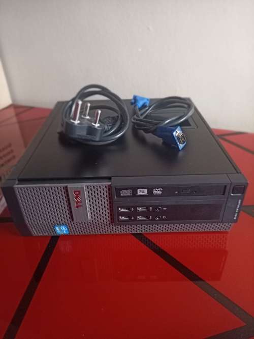 Dell Optiplex 7010 Desktop (Core i7-3770 | 160GB SSD | 16GB RAM | 2GB NVIDIA Graphics)
