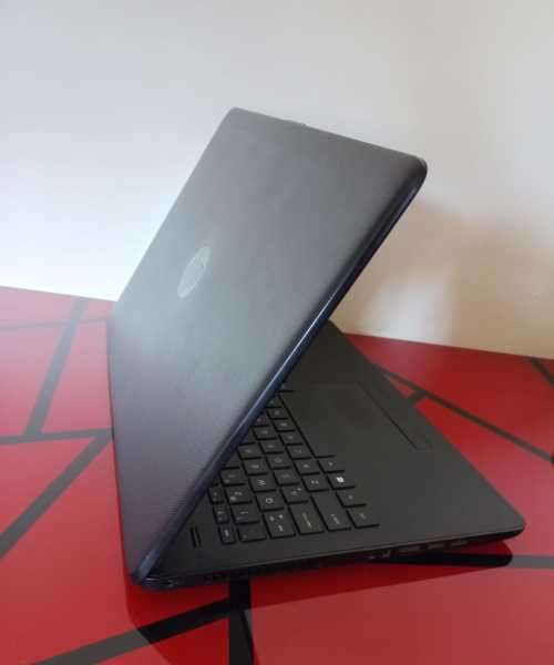 HP 15 Laptop (Intel Core i3 | 256GB HDD | 4GB DDR4 RAM)