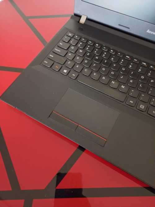 Lenovo Thinkpad E50-80 15.6 - Intel Core i7-5500U, 256GB SSD, 8GB RAM, AMD Radeon Graphics
