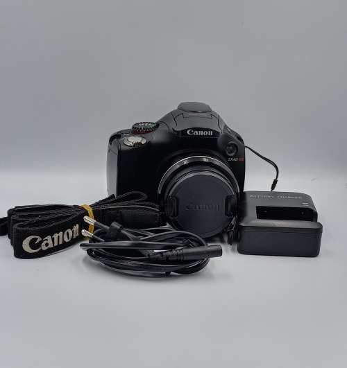 Canon PowerShot SX40 HS (12MP CMOS Sensor, 1080p FHD, 35x Optical Zoom) Digital Camera