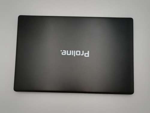Proline V146B2 Celeron N4020 4GB 256GB SSD 14.1 Notebook Black
