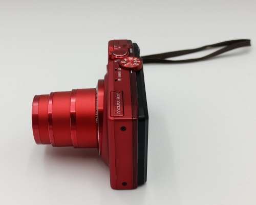 Nikon COOLPIX S8200 Digital Camera (16.1MP, 14x Zoom NIKKOR Glass Lens and Full HD 1080p Video)
