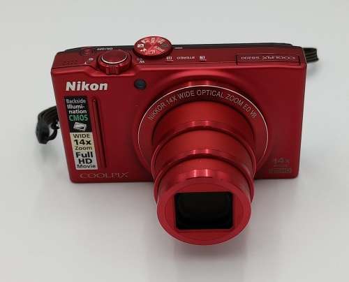 Nikon COOLPIX S8200 Digital Camera (16.1MP, 14x Zoom NIKKOR Glass Lens and Full HD 1080p Video)