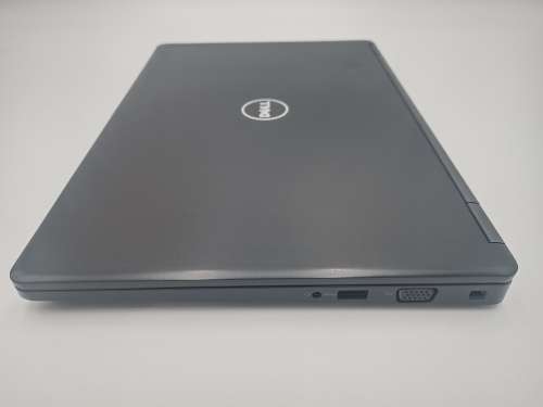 Dell Latitude E5480 (Intel Core i7-7820HQ, 256GB SSD, 16GB RAM) - 14 Inch Ultrabook Laptop