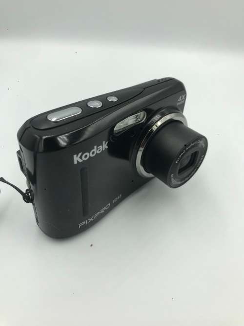 Kodak PIXPRO FZ43 Digital Camera (16MP | 4x Zoom | 720p HD Video)