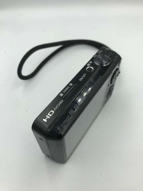 Sony Cyber-shot DSC-WX5 Digital Camera (12.2MP | 5x Zoom | 1080i Full AVCHD Video)