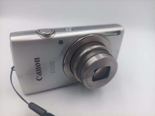 Canon IXUS 175 (20MP, HD 720p, 8x Optical Zoom - Digital Camera Silver Set