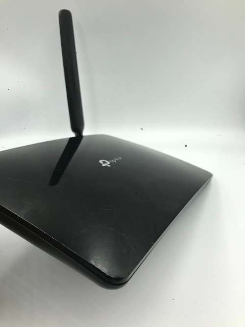 TP-Link MR6400 (300Mbps Wireless N 4G LTE Router) Ver. 4.0