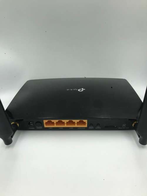 TP-Link MR6400 (300Mbps Wireless N 4G LTE Router) Ver. 4.0