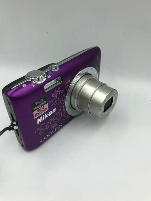 Nikon Coolpix S2700 Compact Digital Camera (Purple)