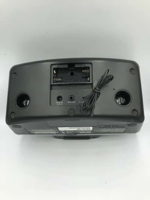 Apple iPod Touch 4th Generation 32GB (with docking station)
