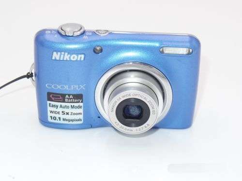 Nikon Coolpix L23 Compact Digital Camera (10MP)