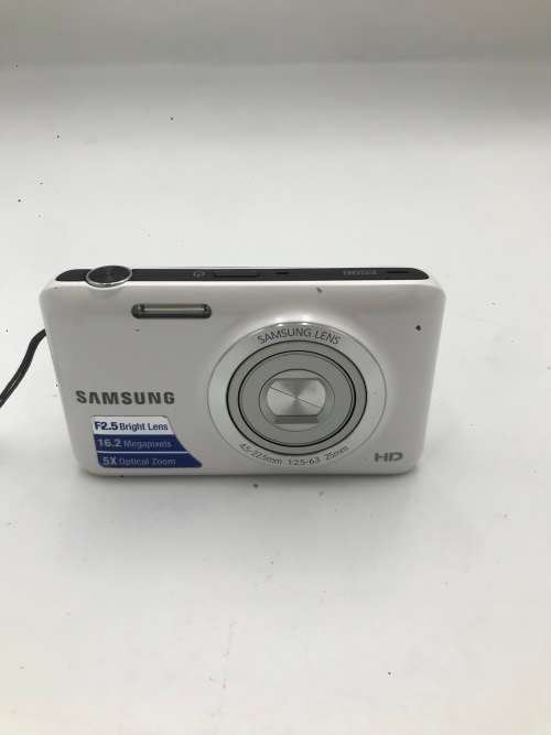 Samsung ES96 Compact Digital Camera  (16.2MP)