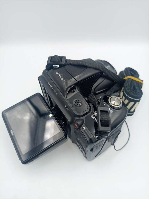 Nikon COOLPIX L830 16 MP CMOS Digital Camera with 34x Zoom Lens and Full HD 1080p Video