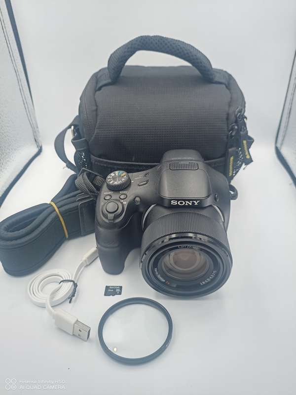 Sony Cyber-Shot DSC-HX300 - Digital Camera (18 PM, 50x Optical Zoom, FHD Movie 1080 and 3-Inch LCD)