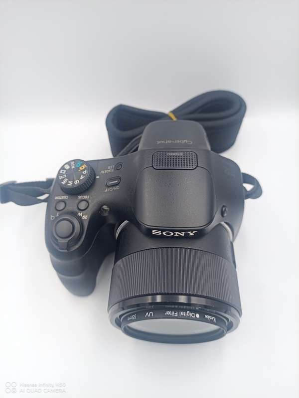 Sony Cyber-Shot DSC-HX300 - Digital Camera (18 PM, 50x Optical Zoom, FHD Movie 1080 and 3-Inch LCD)