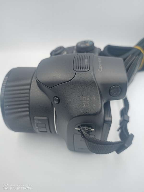 Sony Cyber-Shot DSC-HX300 - Digital Camera (18 PM, 50x Optical Zoom, FHD Movie 1080 and 3-Inch LCD)