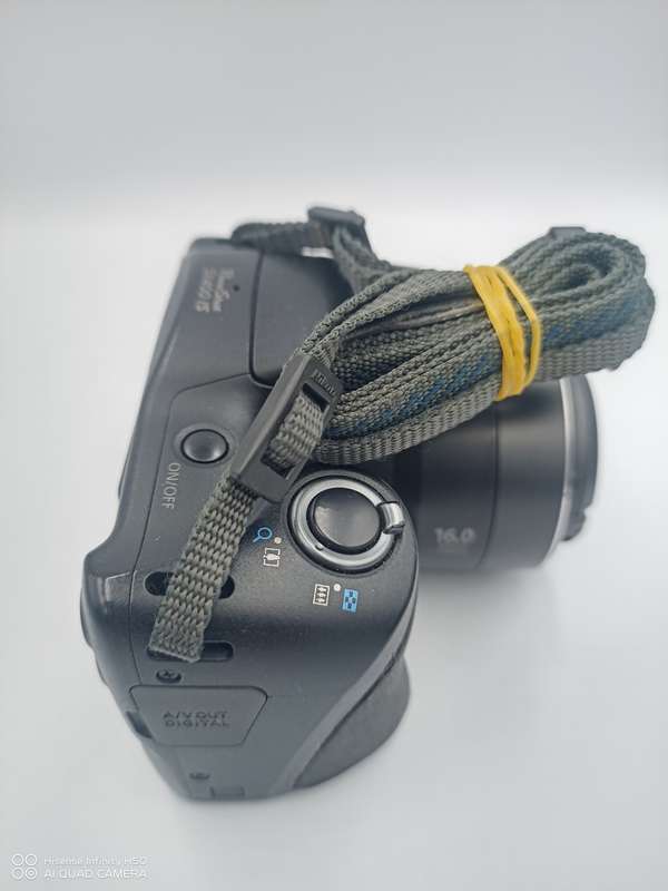 Canon PowerShot SX400 IS | 16.0 MP, 720p HD Videos, 30x Ultra Zoom | Digital Camera (Black)