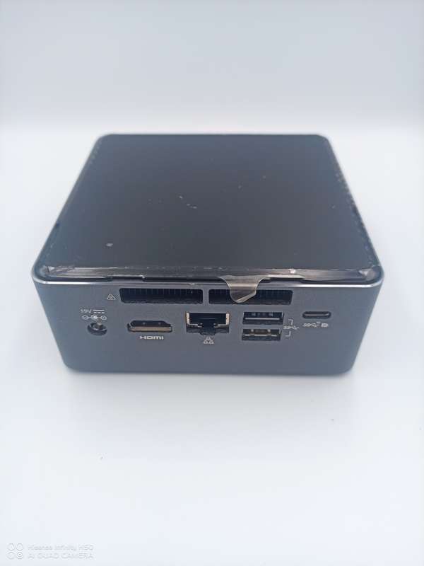 Intel NUC i3-7100U (Intel i3, 128GB SSD & 8GB RAM)