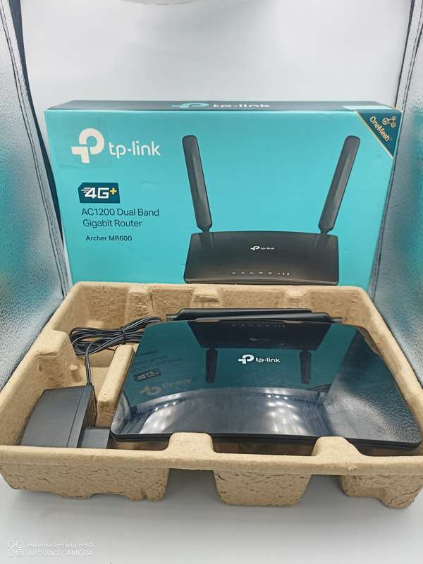 TP-Link Archer MR600 CAT6 4G+ LTE Router (ZA-N Ver 2.0)
