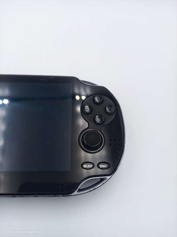 PS Vita PlayStation Model PCH-1004