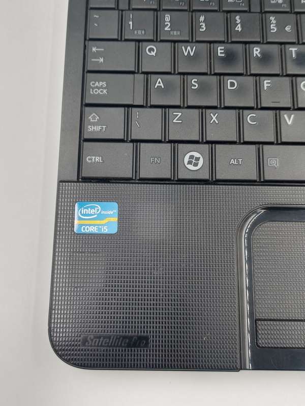 Toshiba Satellite Pro C850 (Intel i5, 128GB SSD & 6GB RAM)