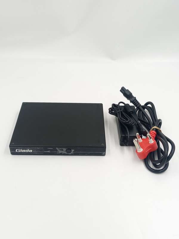 Giada F105D Mini Barebone PC (Intel Celeron, 500GB HDD & 4GB RAM)
