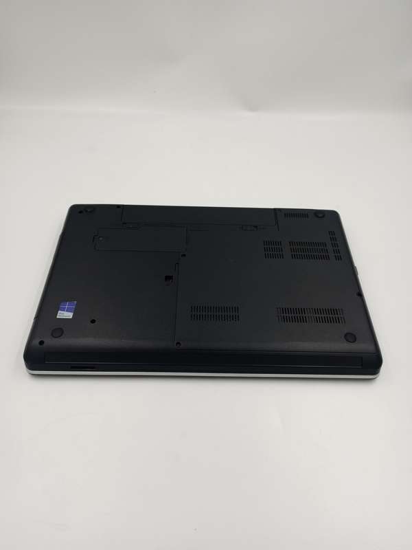 Lenovo ThinkPad Edge E530 Laptop (Intel i5, 4GB & 128GB SSD)