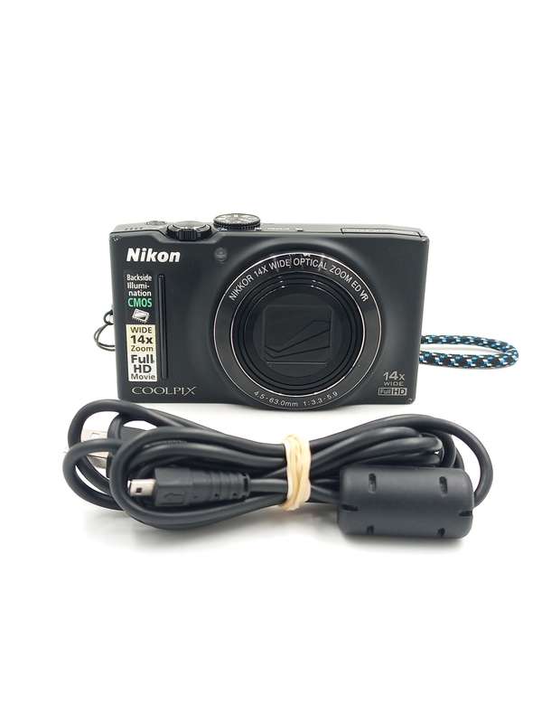 Nikon COOLPIX S8200 Digital Camera (16.1MP, 14x Zoom NIKKOR Glass Lens and Full HD 1080p Video)