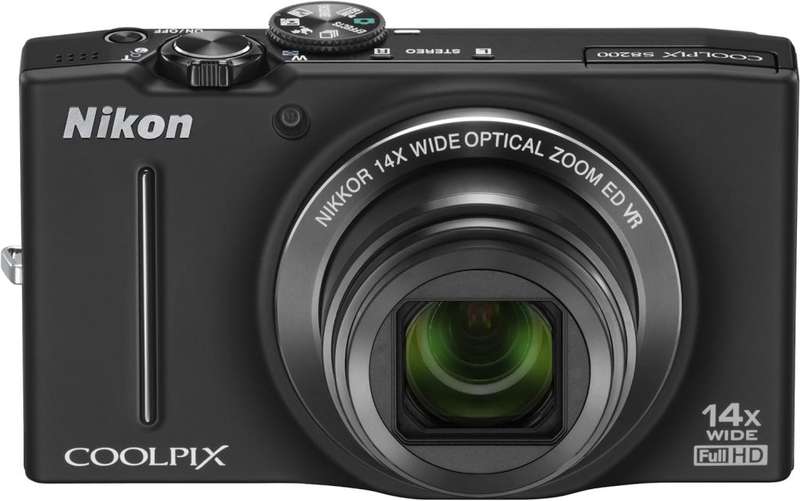 Nikon COOLPIX S8200 Digital Camera (16.1MP, 14x Zoom NIKKOR Glass Lens and Full HD 1080p Video)