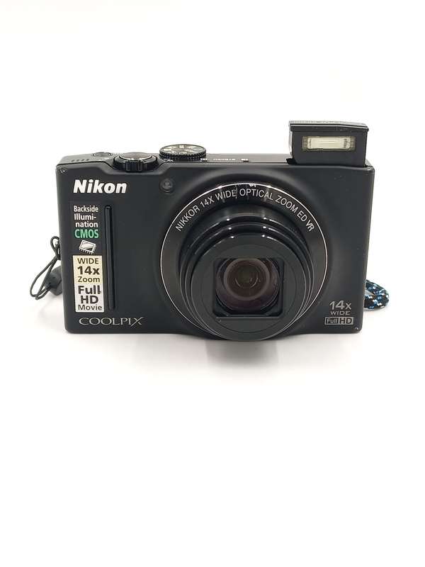 Nikon COOLPIX S8200 Digital Camera (16.1MP, 14x Zoom NIKKOR Glass Lens and Full HD 1080p Video)