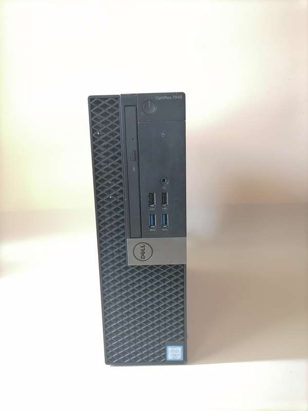Dell Optiplex 7040 (Intel i7, 500GB HDD & 8GB RAM)