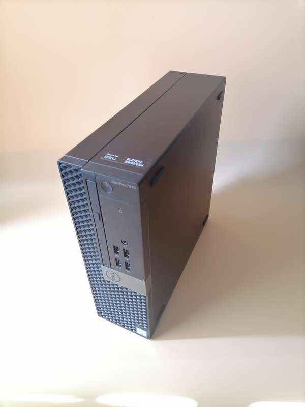 Dell Optiplex 7040 (Intel i7, 500GB HDD & 8GB RAM)