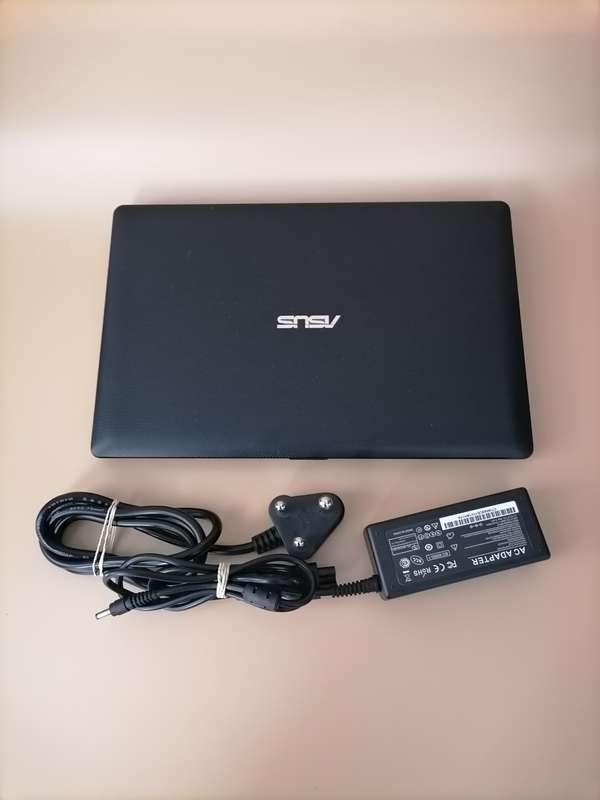ASUS F200M (Intel Celeron, 500GB HDD & 2GB RAM) 11.6 Inch Laptop